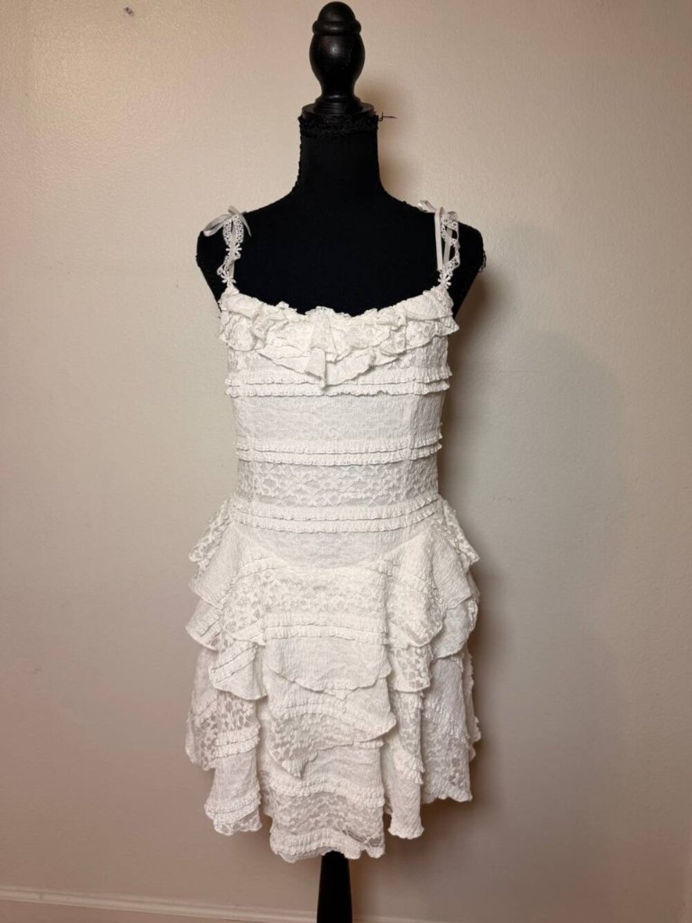Storia White Lace Ruffle Tiered Mini Dress Coquette Cottagecore Tie Strap M